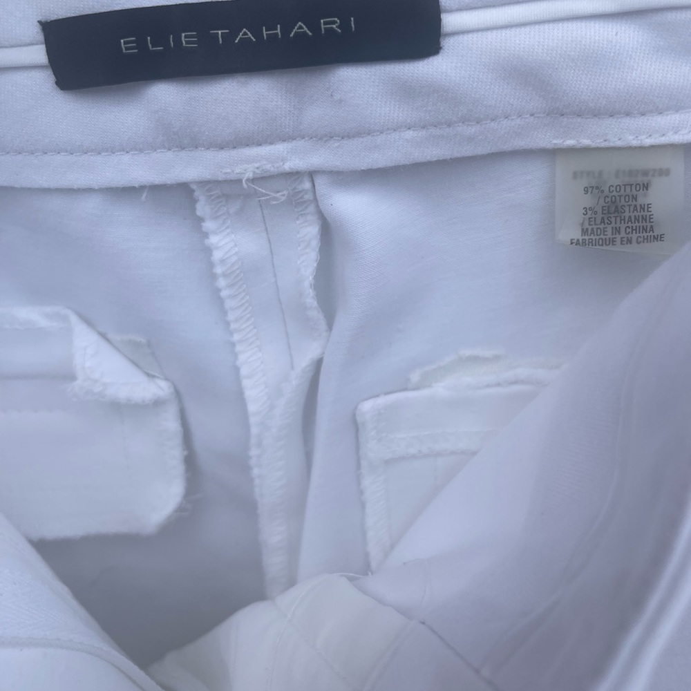 Elie Tahari long white pants. 97% cotton and 3% elastane.